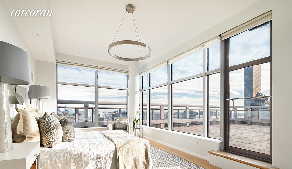 250 E 54th St-Unit -: Ph1 in New York, NY - Building Photo