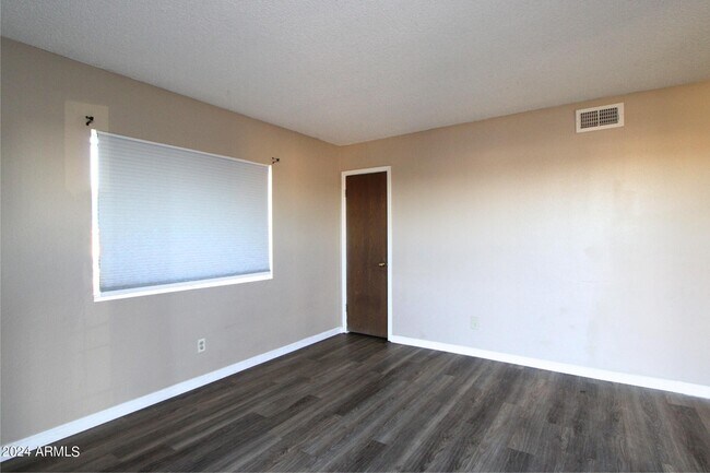 6446 E Alder Ave, Unit 203 in Mesa, AZ - Building Photo - Building Photo