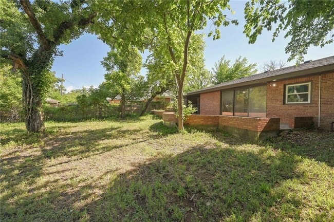 property at 4309 Woods Dr