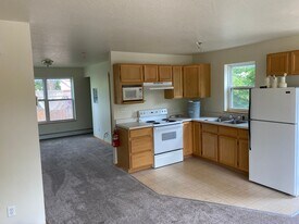845 Marshall St in Missoula, MT - Building Photo