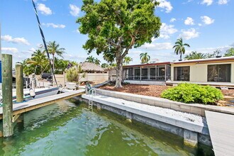 1718 SE 14th St in Fort Lauderdale, FL - Building Photo - Building Photo
