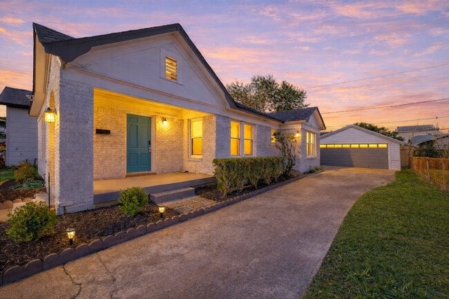 property at 2417 Ruth St