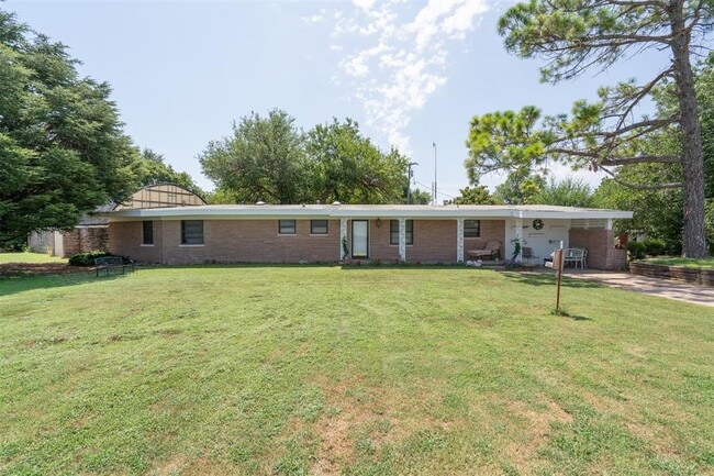 property at 2200 US-81