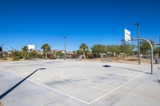 5920 N 90th Dr in Glendale, AZ - Building Photo - Building Photo