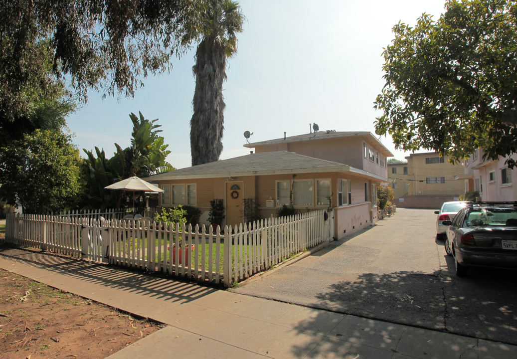 1426 Pearl St in Santa Monica, CA - Foto de edificio