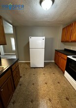 908 S Farwell St in Eau Claire, WI - Building Photo - Building Photo
