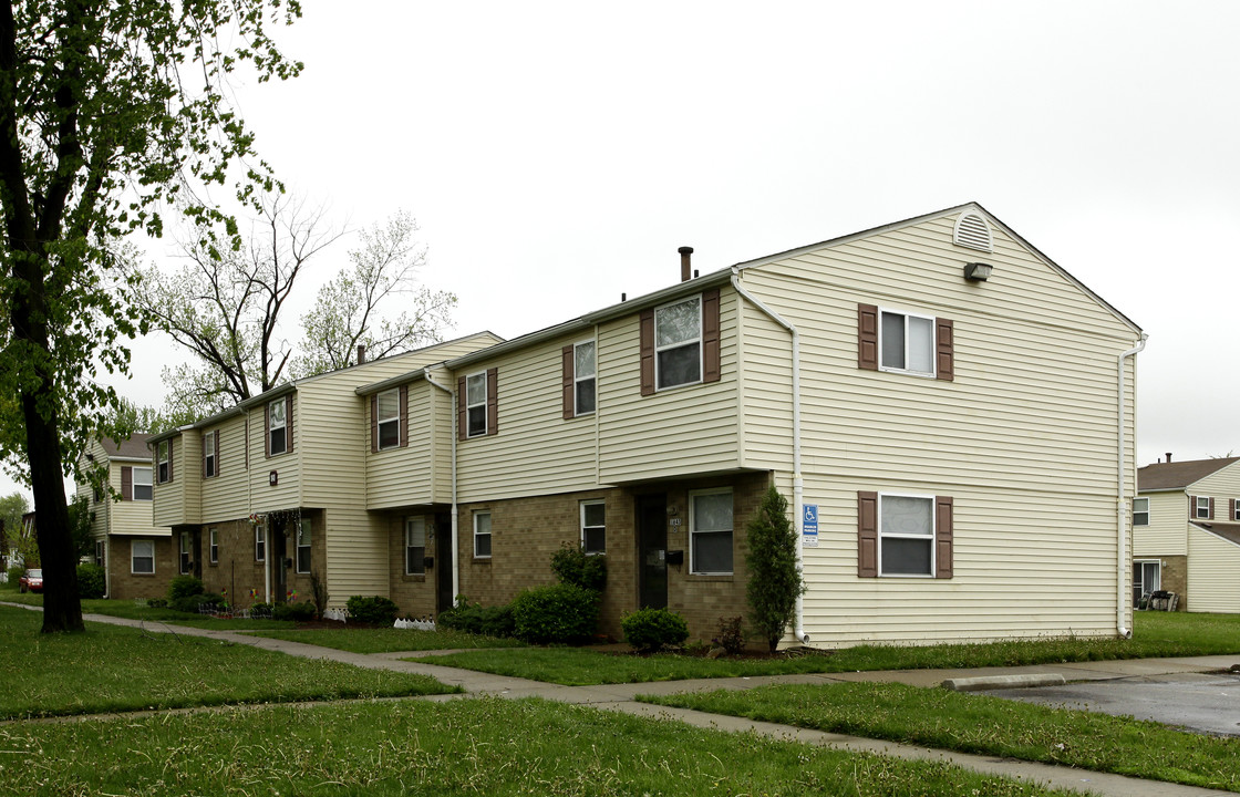 Southern Heights Apartments in Lorain, OH - Building Photo