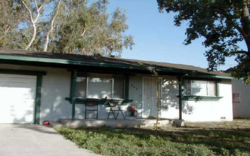 663 Vermont Ave in Turlock, CA - Building Photo - Building Photo