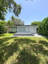 411 NE 88th St in El Portal, FL - Building Photo - Building Photo