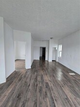 312 Aberdeen Ave in Winnipeg, MB - Building Photo - Building Photo