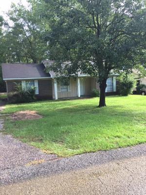 property at 9660 Royal Woods Dr N
