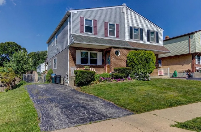 property at 1009 Sharon Ave