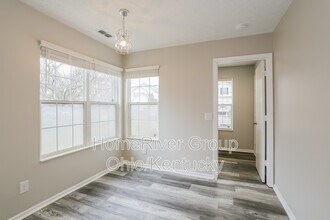 2001 Margo Rd in Columbus, OH - Building Photo - Building Photo