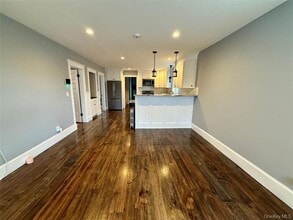 30 Delafield St in Poughkeepsie, NY - Building Photo - Building Photo