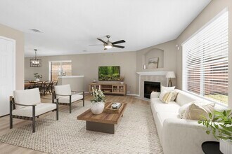 19222 Wading River Dr in Tomball, TX - Building Photo - Building Photo