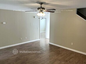 5803 Meadowpark Pl in Lithia, FL - Building Photo - Building Photo