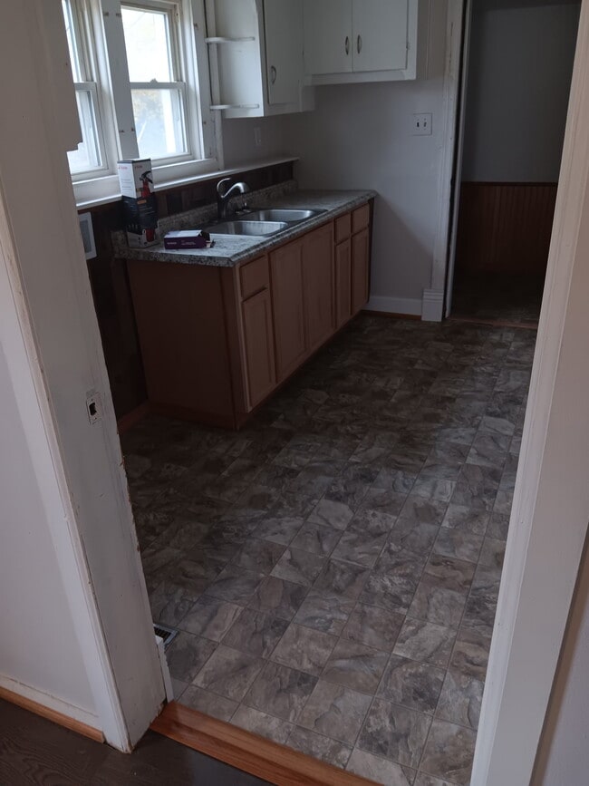 3252 Isabelle St in Inkster, MI - Building Photo - Building Photo