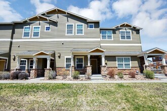 5647 Celtic Cross Grove in Colorado Springs, CO - Building Photo - Building Photo