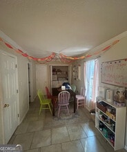 215 Hodgson Dr in Athens, GA - Building Photo - Building Photo