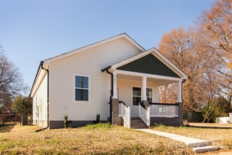 701 S Marietta St in Gastonia, NC - Building Photo - Building Photo