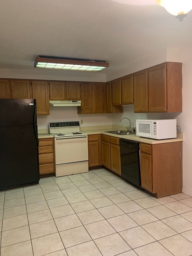 4748 Burch Creek Dr in Ogden, UT - Building Photo - Building Photo