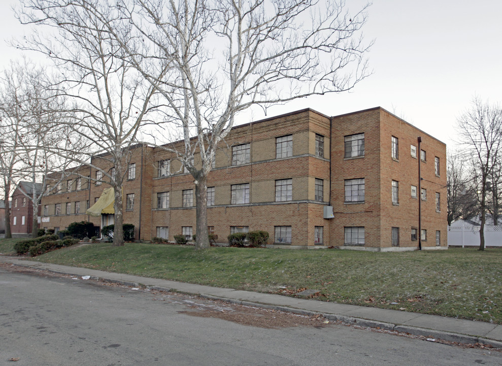 Niagara Apartments in Dayton, OH - Building Photo