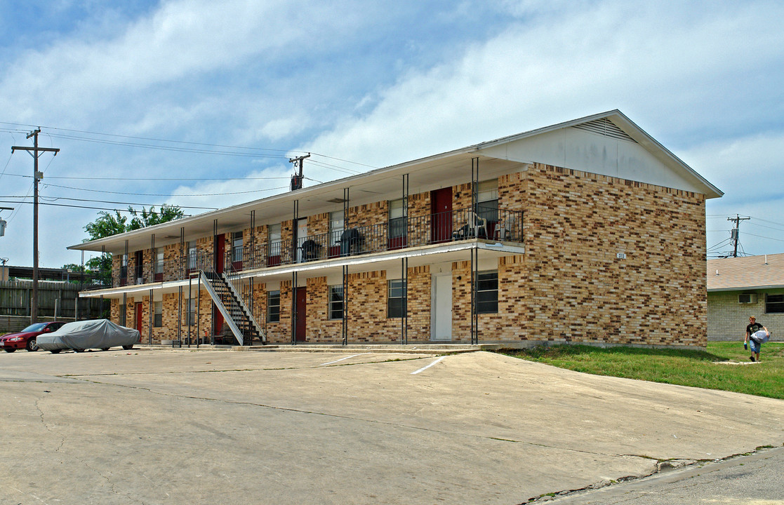 313 Sunset Ln in Copperas Cove, TX - Building Photo