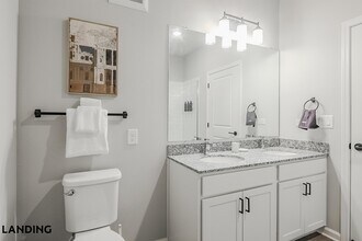 1650 Harris Hill Rd, Unit 08-8202 in San Marcos, TX - Foto de edificio - Building Photo