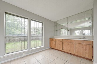 12702 Fawnway Dr in Houston, TX - Building Photo - Building Photo