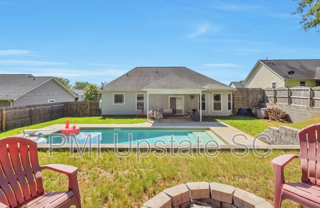 1039 Blythwood Dr in Piedmont, SC - Building Photo - Building Photo