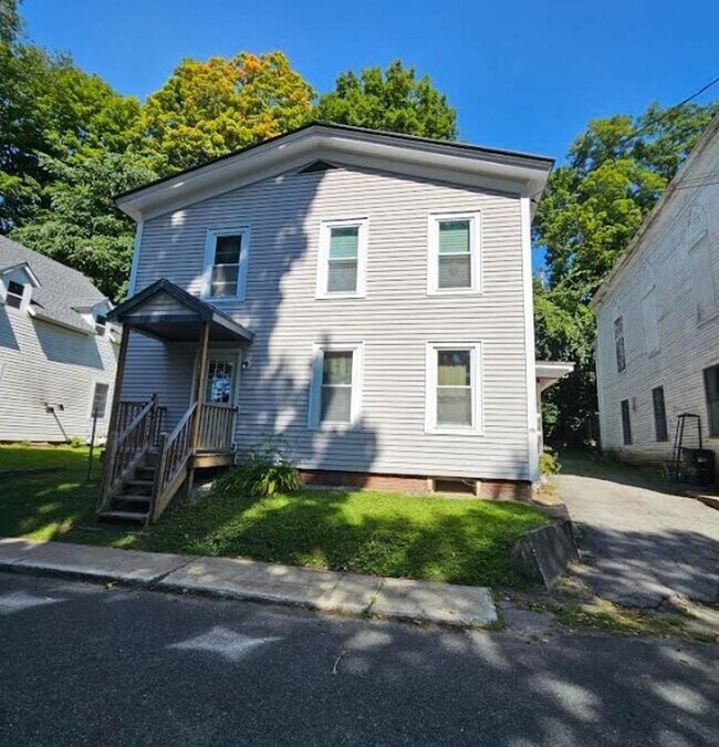 property at 27 Hancock St
