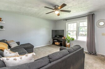 4067 Winnepeg Way in Lexington, KY - Building Photo - Building Photo