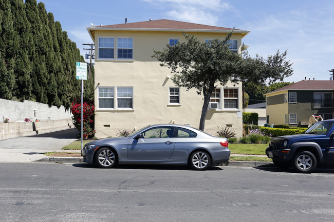 1215 Harvard St in Santa Monica, CA - Building Photo - Building Photo