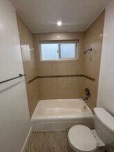 931 E La Palma Dr in Inglewood, CA - Building Photo - Building Photo