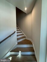 44 Quarry Rd in Downingtown, PA - Building Photo