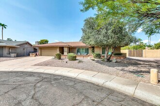 8532 E San Bruno Dr in Scottsdale, AZ - Building Photo - Building Photo