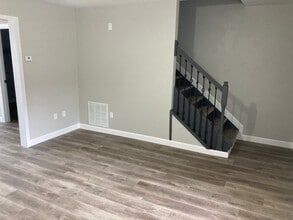 4217 Sunset Dr in Osage Beach, MO - Building Photo - Building Photo