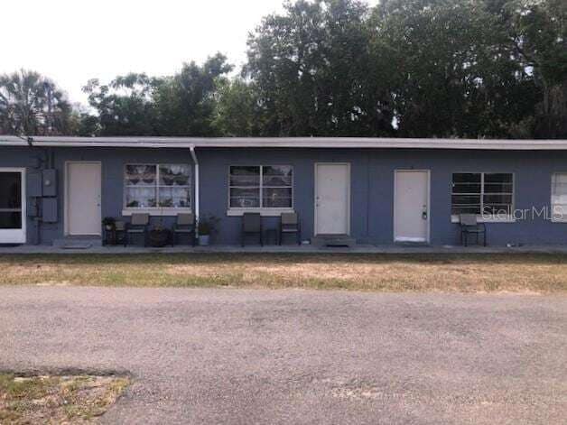 property at 1401 E Alfred St