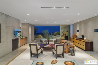 27 Grande View Ct in Rancho Mirage, CA - Foto de edificio - Building Photo