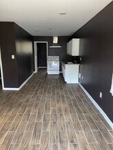 1555 Swan Ave in Baton Rouge, LA - Building Photo - Building Photo
