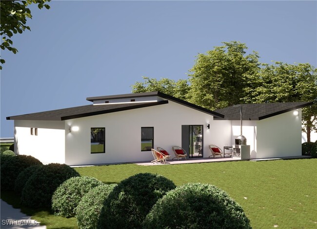 1561 Meadow Rd in Lehigh Acres, FL - Building Photo - Building Photo