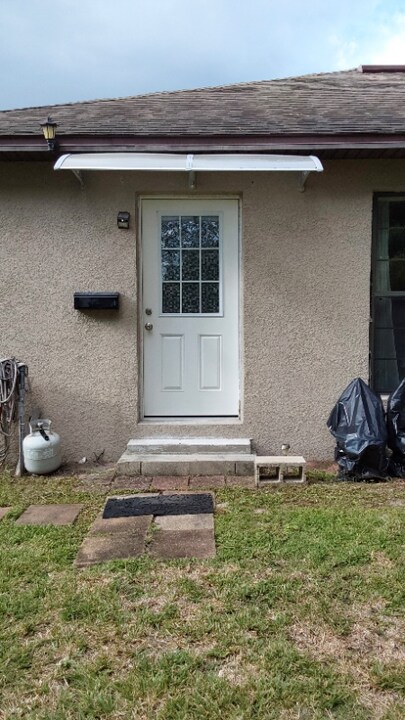 6650 Grapeland Trail in Orlando, FL - Building Photo