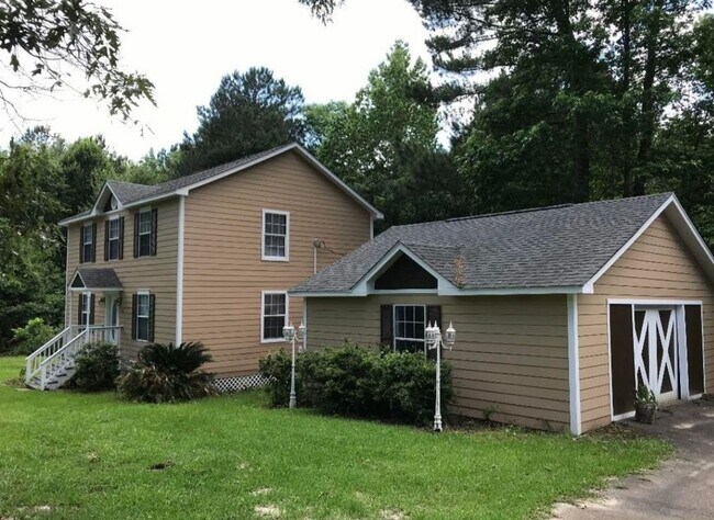 345 Tony Carter Rd in Leesville, LA - Building Photo - Building Photo