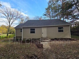 510 Mission Ridge Rd in Rossville, GA - Building Photo