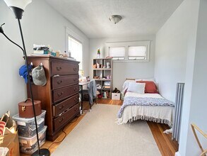 10 Harriet St, Unit 2 in Boston, MA - Foto de edificio - Building Photo