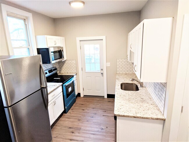 201 S Dupont St-Unit -2 in Wilmington, DE - Building Photo - Building Photo