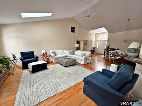 490 Wolf Run in Shelton, CT - Building Photo - Building Photo