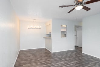 Paseo Park Apartments in El Paso, TX - Foto de edificio - Interior Photo