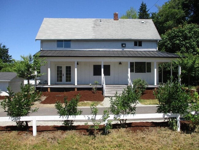 2810 Long Lake Rd SE in Port Orchard, WA - Building Photo - Building Photo