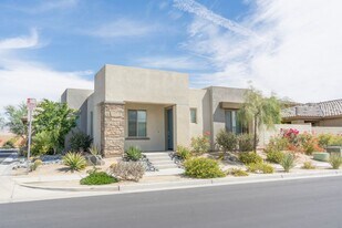 74322 Millennia Way in Palm Desert, CA - Building Photo